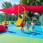 Sécuriser les espaces de jeux pour enfants : astuces et équipements essentiels